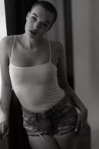 Мила  — эротический массаж, классика, минет в Владивостоке